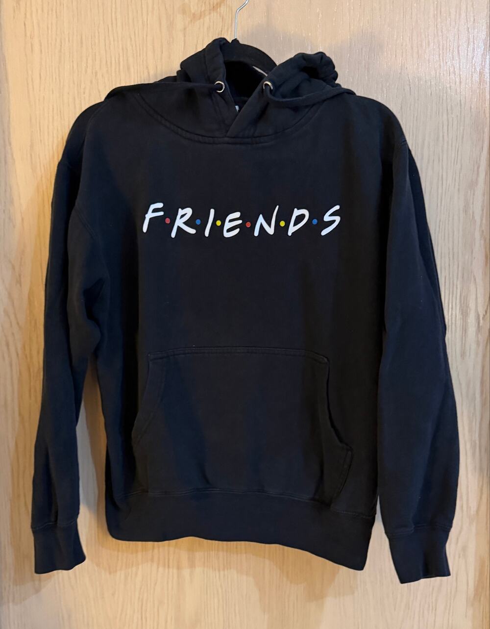 Friends TV Show Black Logo Pullover Hoodie Size Small